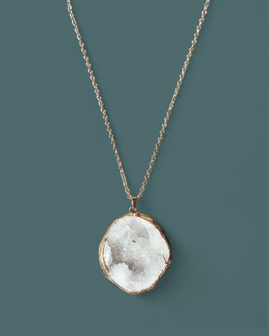 Clear Quartz | Lumara Necklace